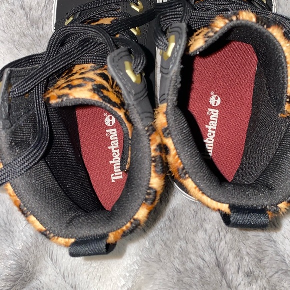 Rare Timberland hightop Leopard Print Sneakers - Picture 6 of 7